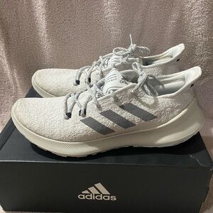 Adidas Sensebounce+ mens 8.5/womens 9.5